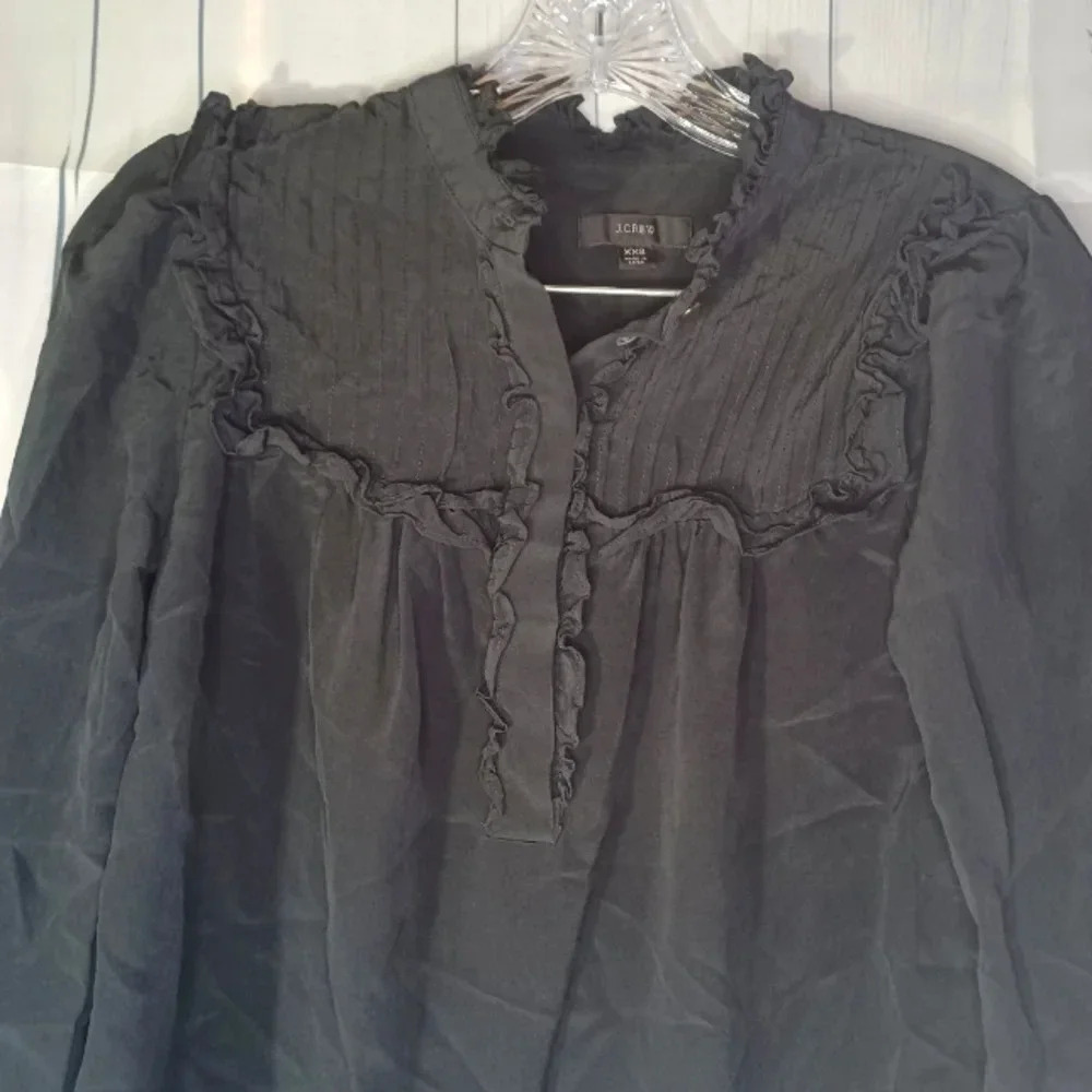 J.Crew 100% silk feminine ruffled workwear preppy black long sleeve blouse - Picture 7 of 10